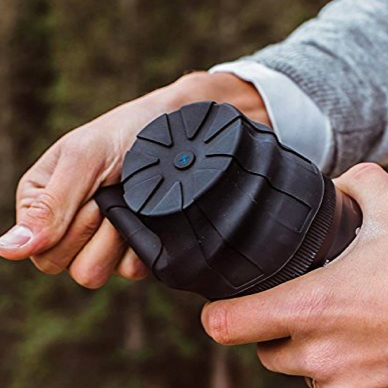 KUVRDユニバーサルレンズキャップ